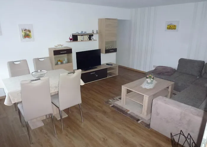 Lejlighed Bradatsch Catterfeld